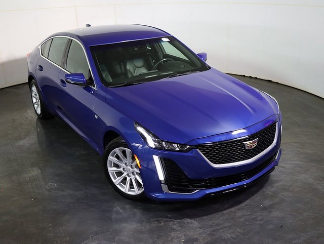 Used 2023 Cadillac CT5 Luxury w/ Cold Weather Package image 7