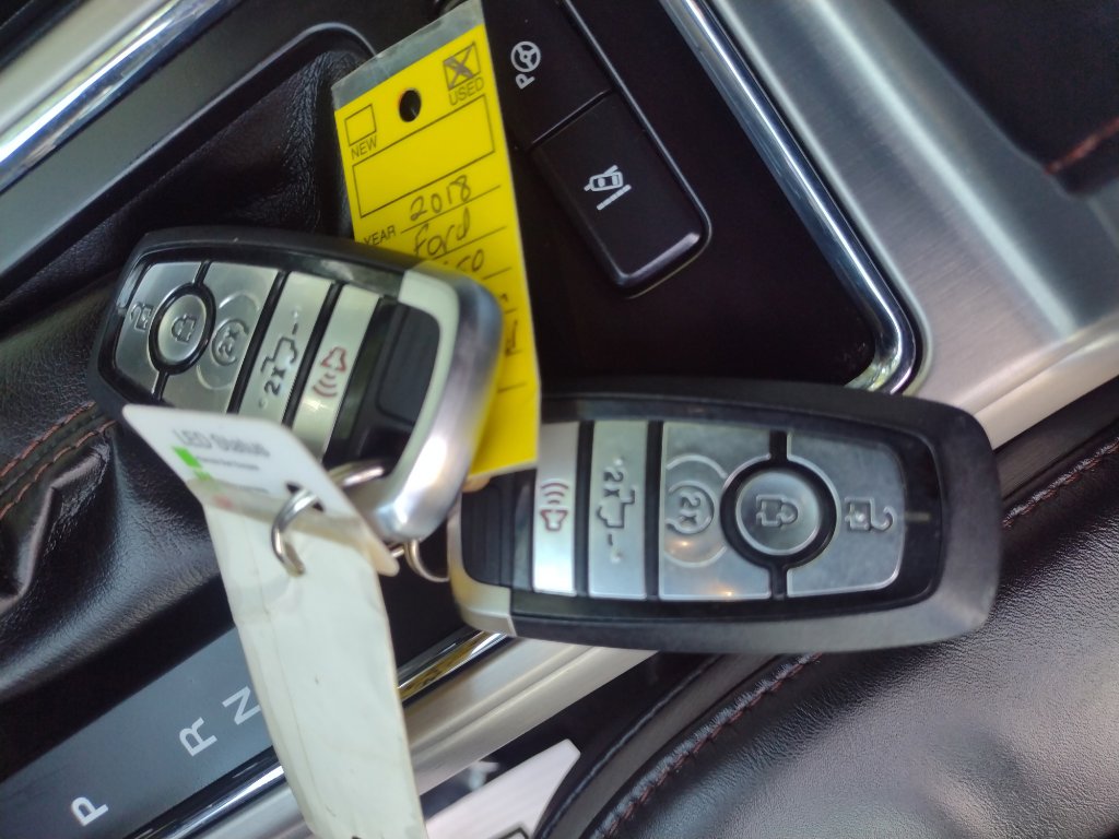 Used 2018 Ford F150 Platinum w/ Equipment Group 701A Luxury image 34