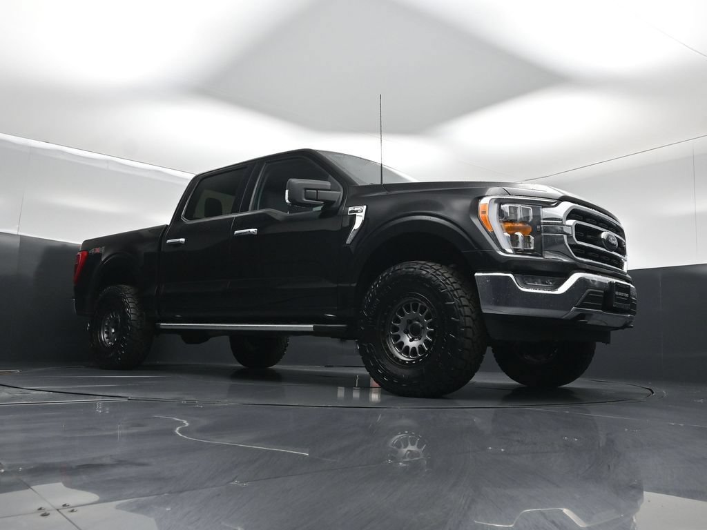 Used 2023 Ford F150 XLT w/ Equipment Group 302A High AWD/4WD image 3