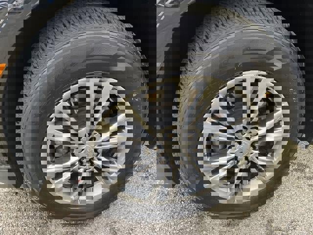 Used 2023 Cadillac XT5 Premium Luxury image 5