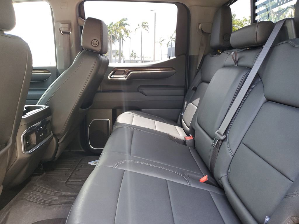 Used 2024 GMC Sierra 1500 Elevation w/ Elevation Premium Package image 14