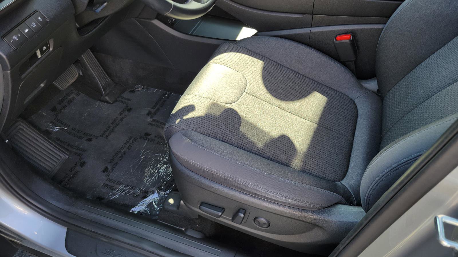 Used 2023 Hyundai Santa Fe SEL image 19