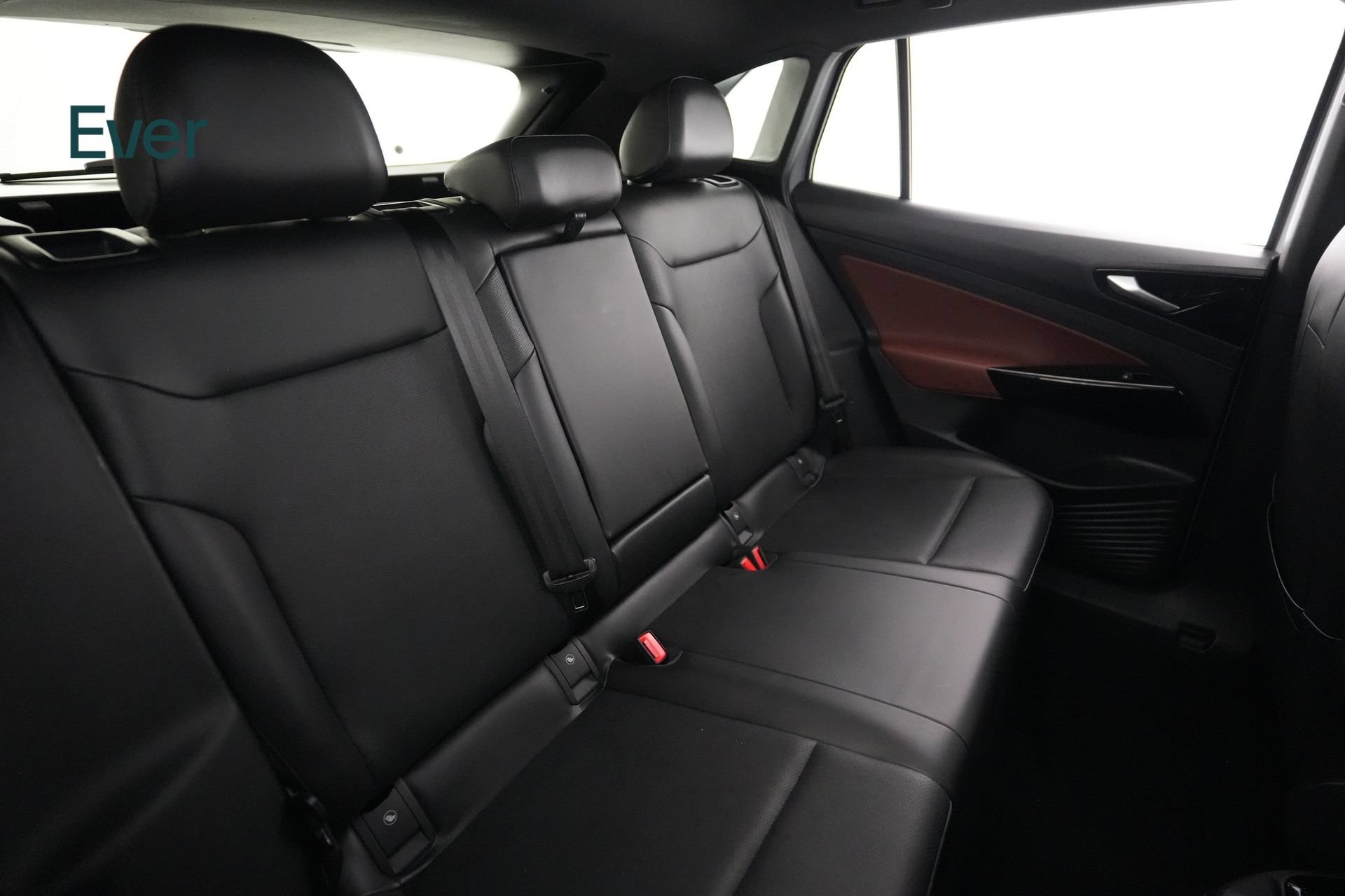 Used 2022 Volkswagen ID.4 Pro S RWD image 5