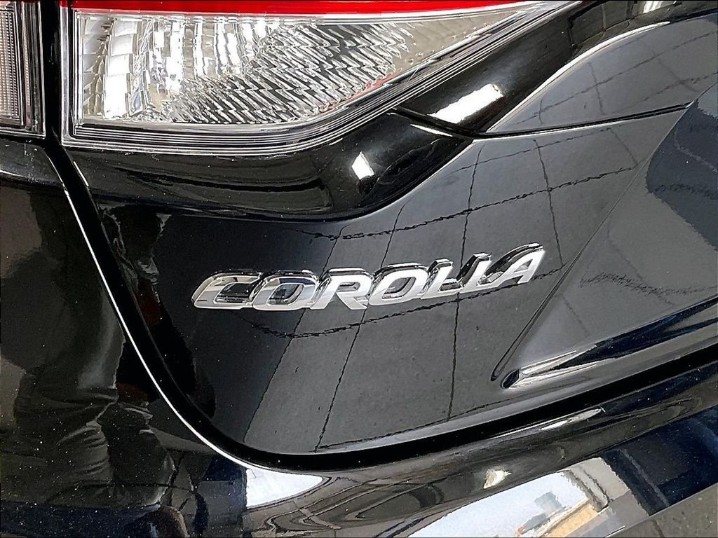 Certified 2026 Toyota Corolla LE FWD image 27