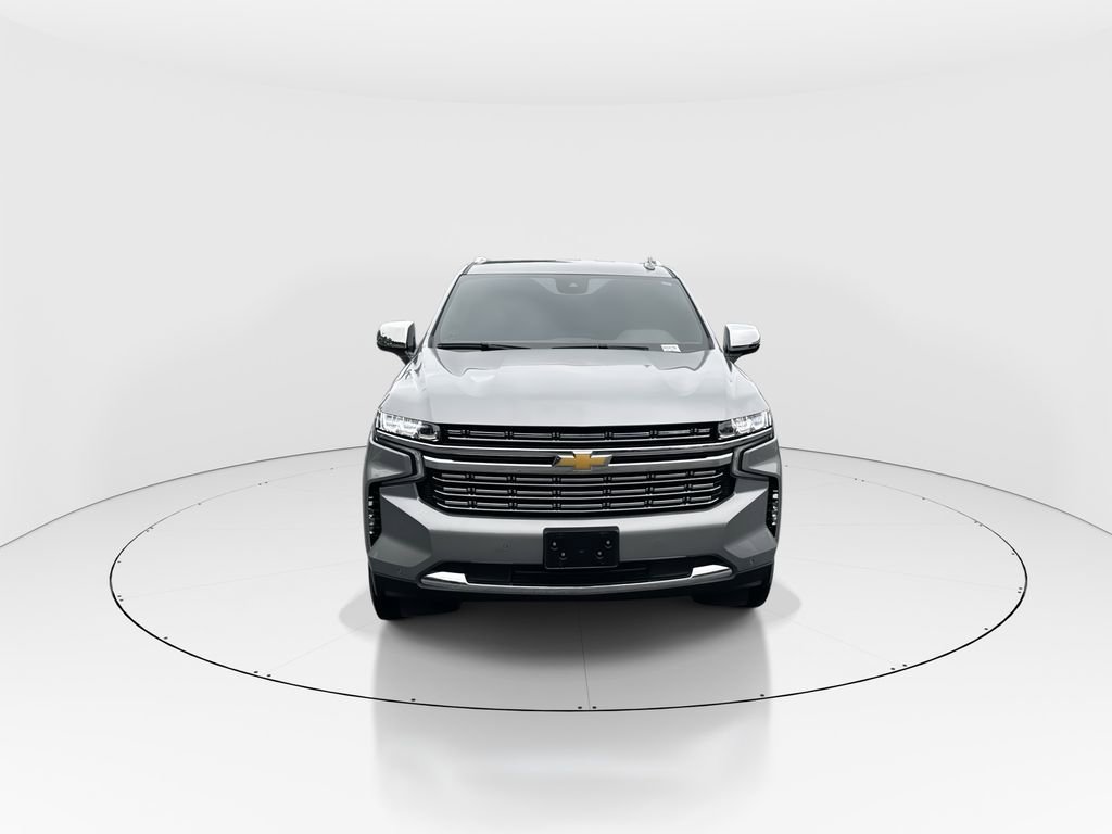 Used 2024 Chevrolet Tahoe Premier RWD image 3