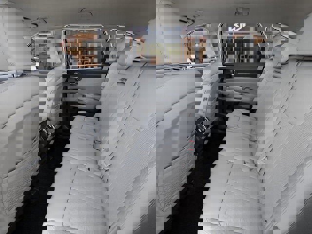 New 2026 Kia Sorento S image 18