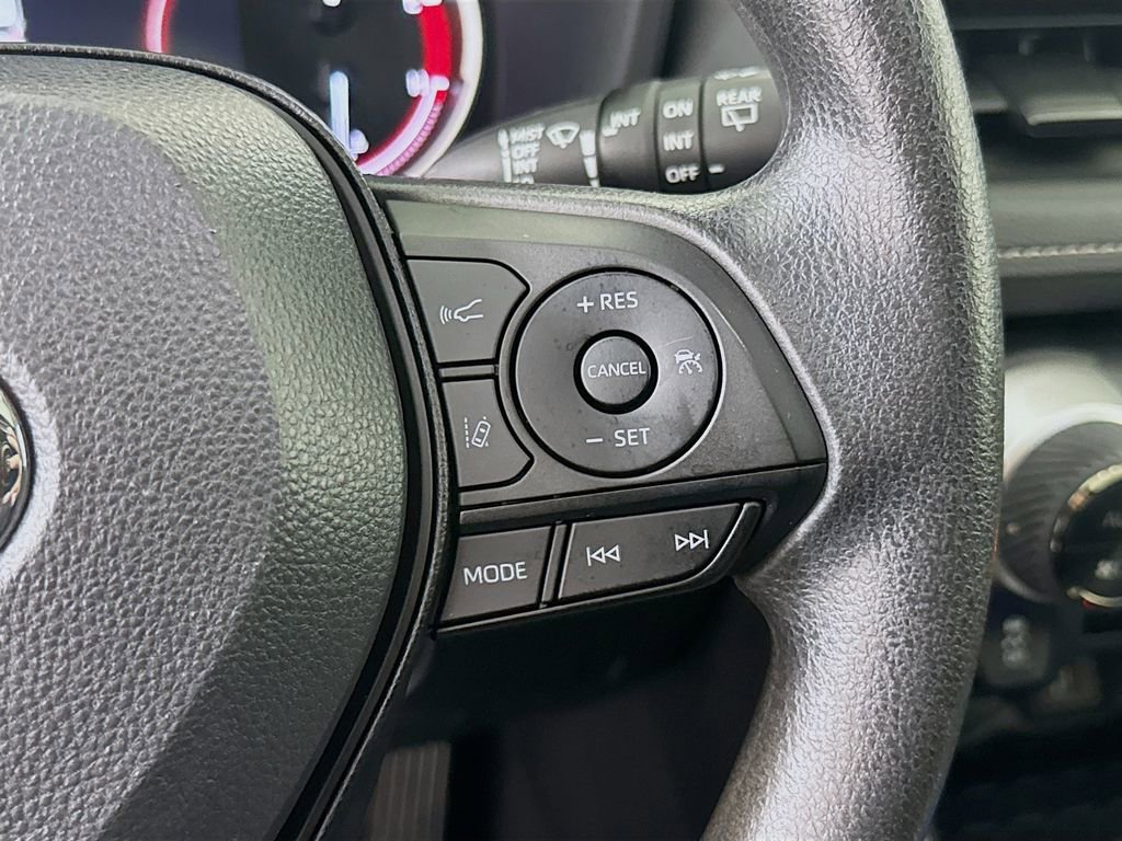 Used 2024 Toyota RAV4 XLE w/ Convenience Package AWD/4WD image 11