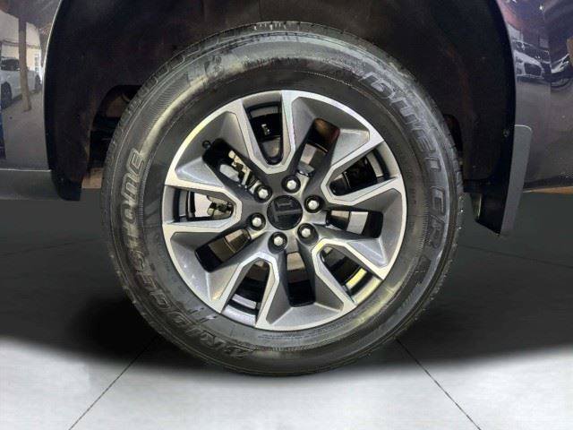 Used 2024 Chevrolet Silverado 1500 LT AWD/4WD image 52
