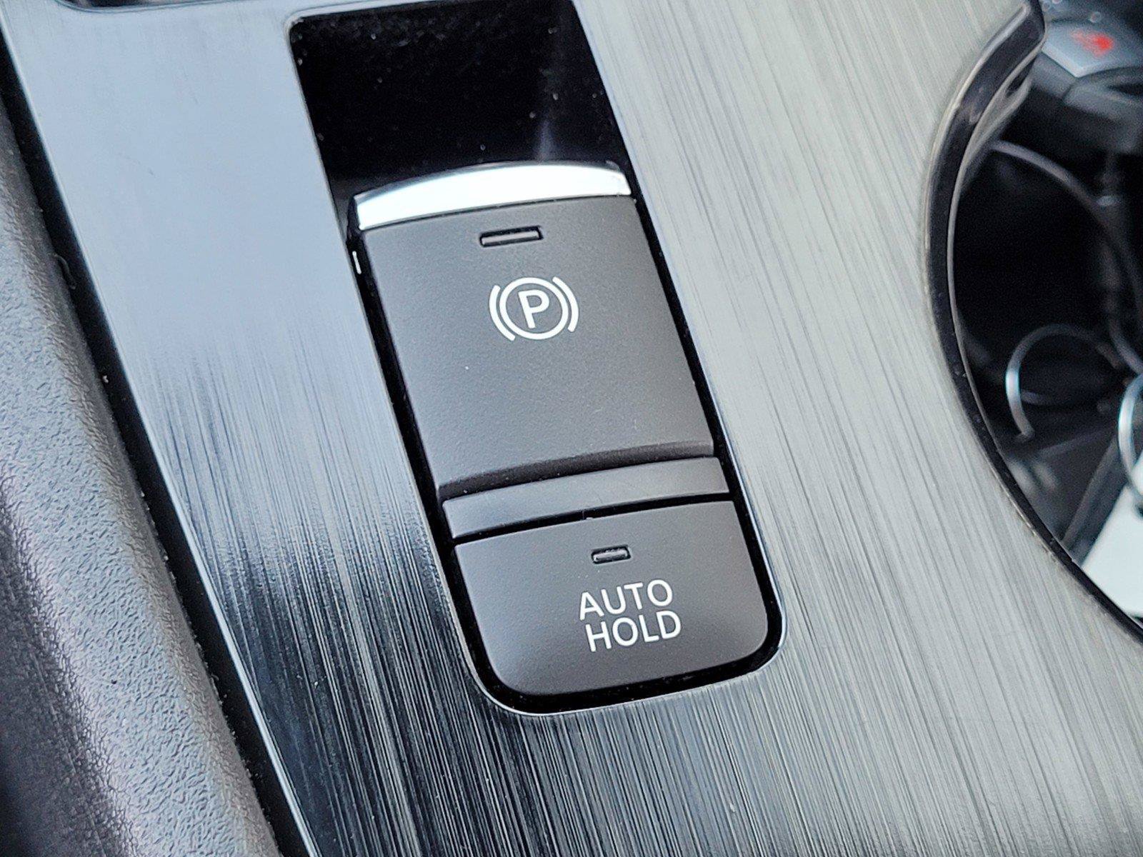 Used 2023 Nissan Rogue SV FWD image 15