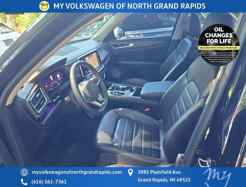 Certified 2024 Volkswagen Atlas SEL AWD/4WD image 7
