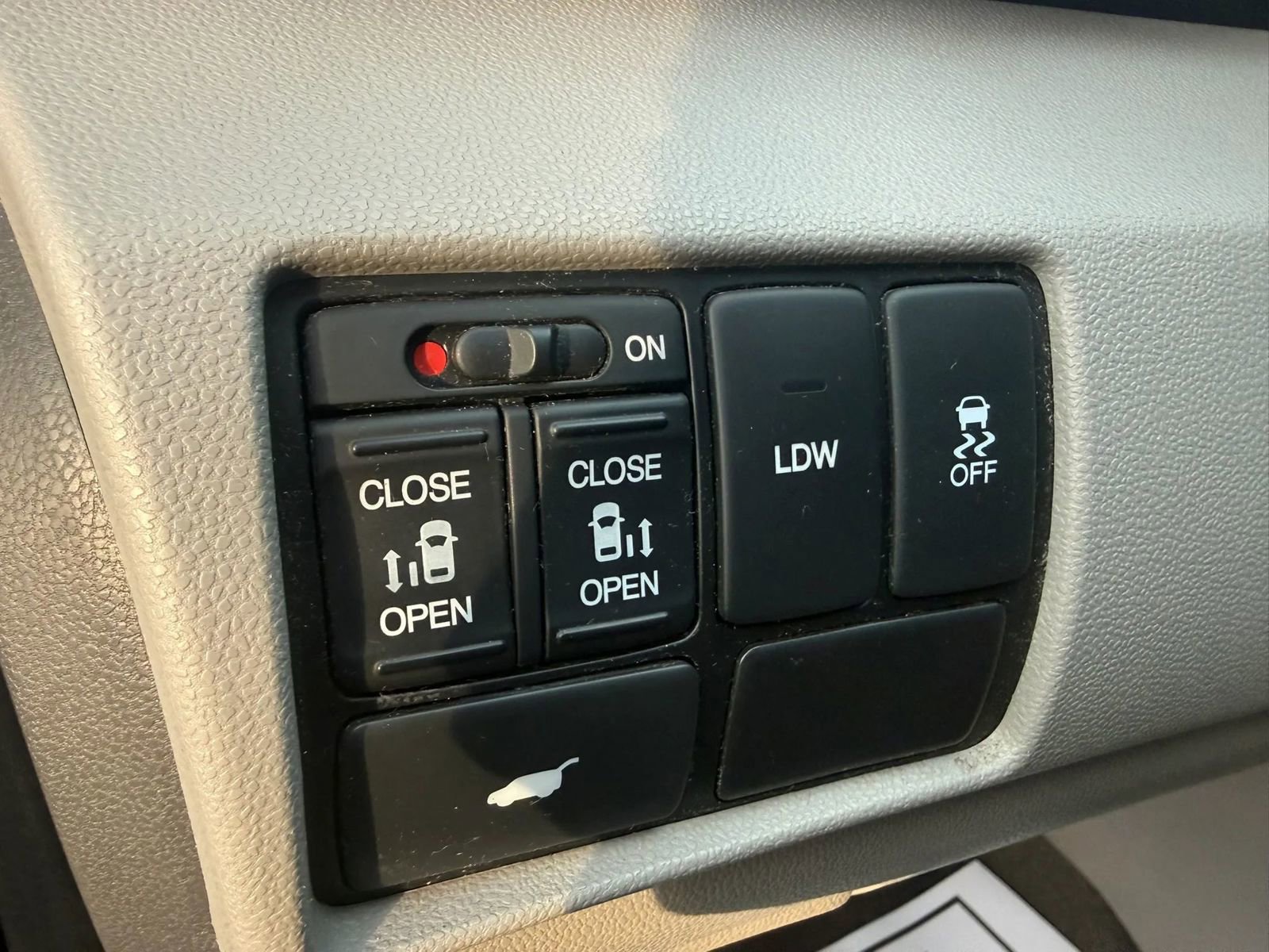 Used 2017 Honda Odyssey EX-L image 8