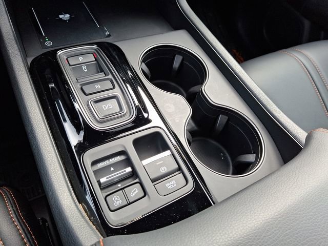 Certified 2025 Honda Pilot TrailSport image 15