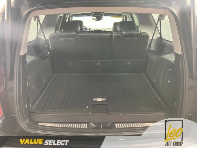 Used 2017 Chevrolet Suburban Premier AWD/4WD image 21