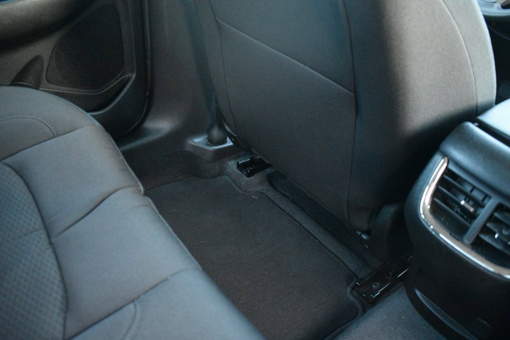 Used 2024 Chevrolet Malibu LT image 31