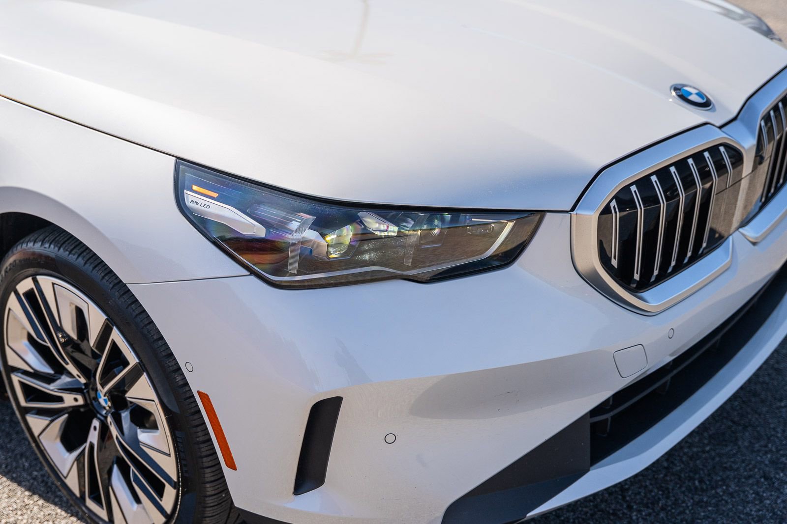 Used 2024 BMW 530i w/ Executive Package RWD image 10