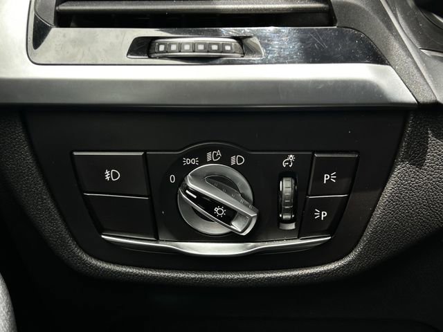 Used 2019 BMW X3 sDrive30i w/ Driving Assistance Package RWD image 25