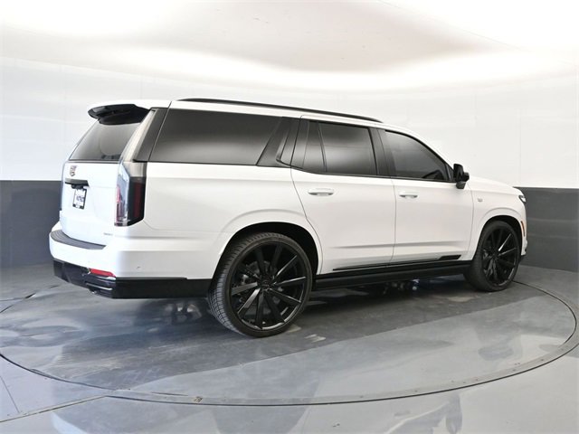 Used 2025 Cadillac Escalade Sport w/ Touring Package image 4