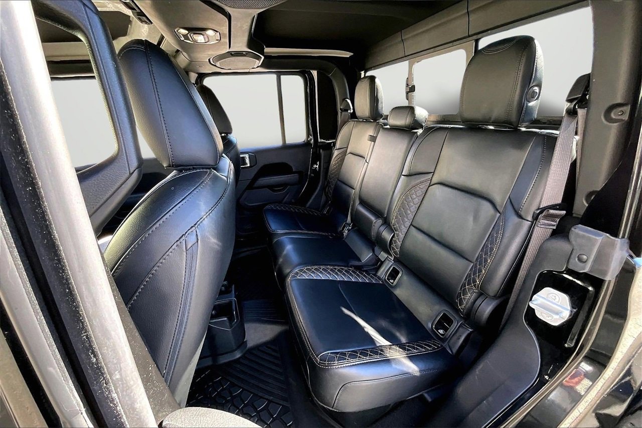 Certified 2021 Jeep Gladiator Overland image 22