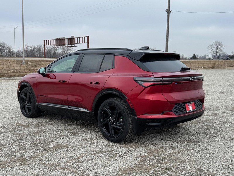 New 2026 Chevrolet Equinox EV RS image 3