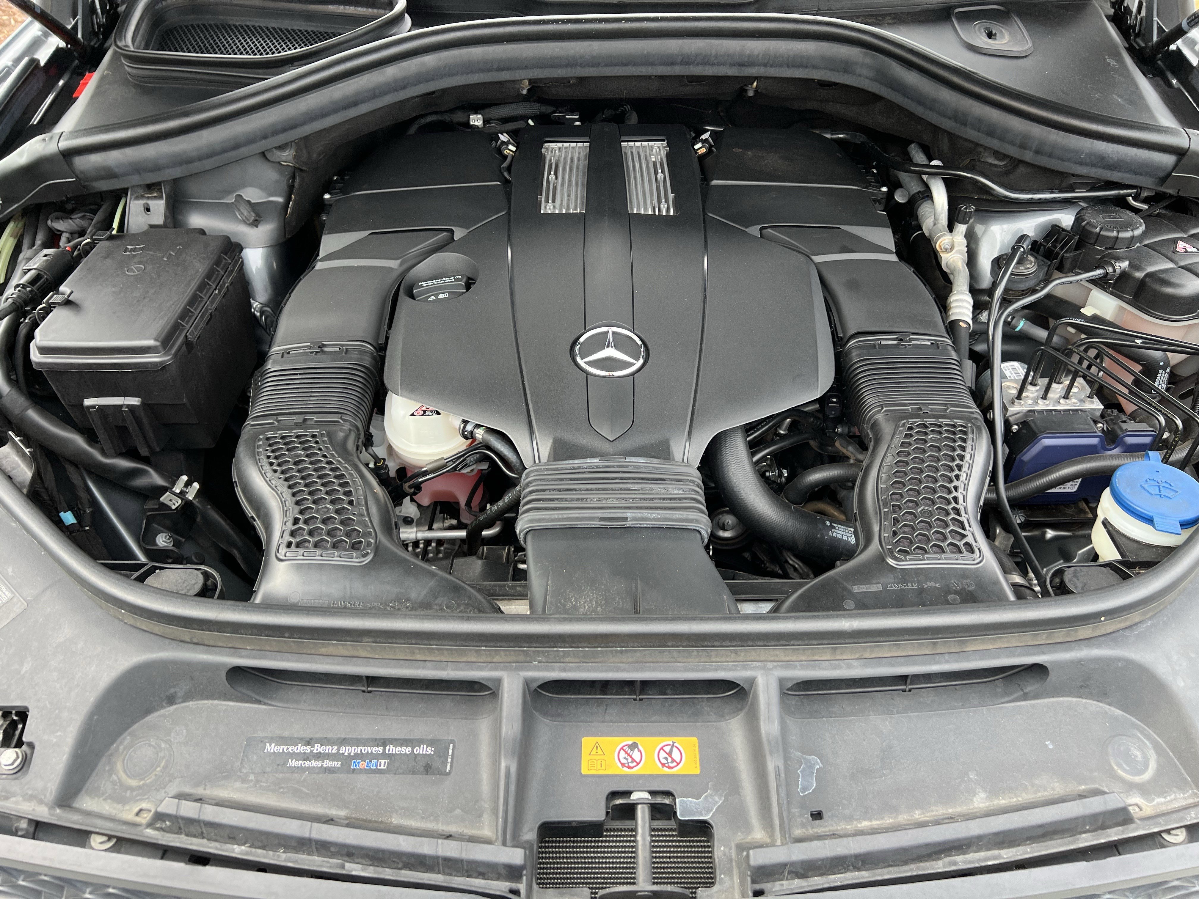 Used 2019 Mercedes-Benz GLS 450 4MATIC image 36