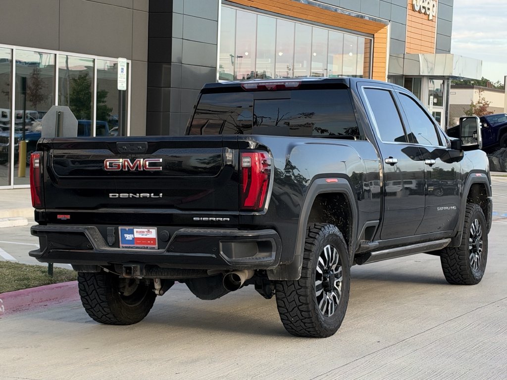 Used 2024 GMC Sierra 2500 Denali w/ Denali Reserve Package AWD/4WD image 5