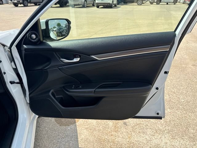 Used 2019 Honda Civic Touring image 26