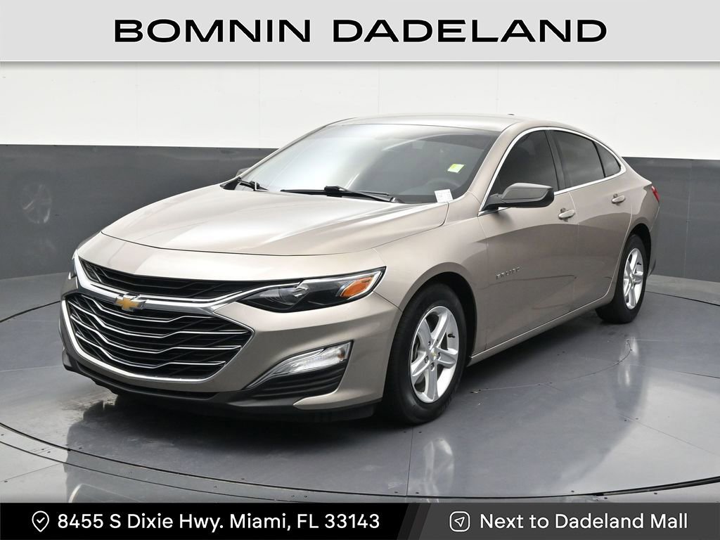 Used 2022 Chevrolet Malibu LS FWD image 1
