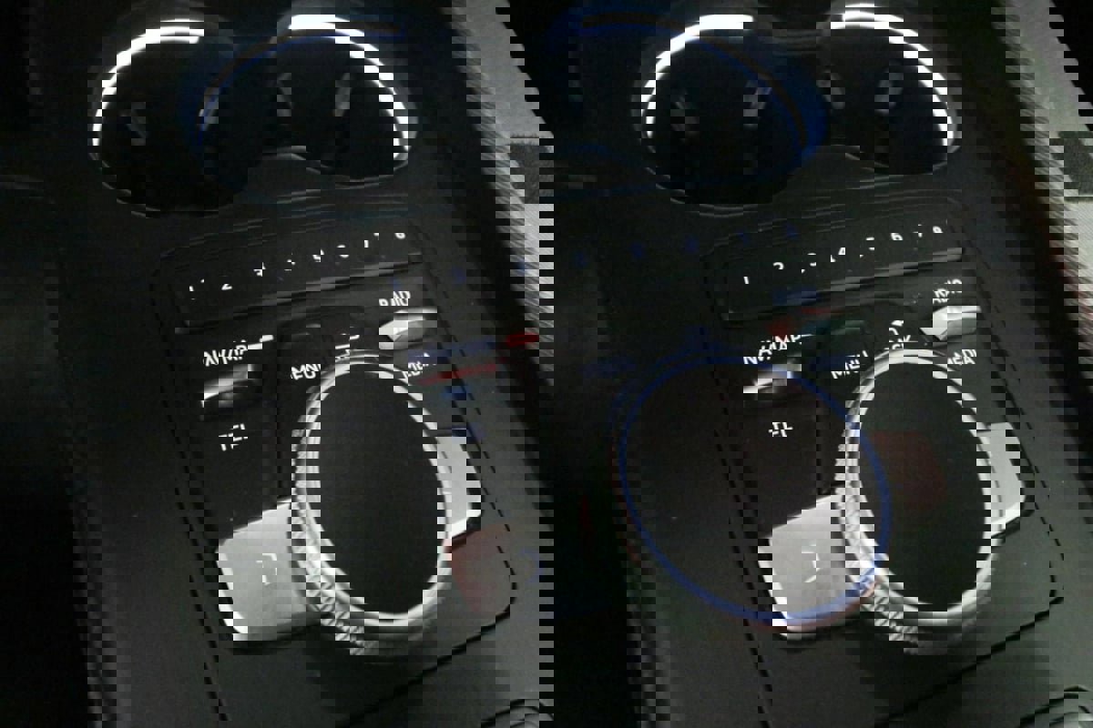 Used 2018 Audi A4 2.0T Premium Plus image 26