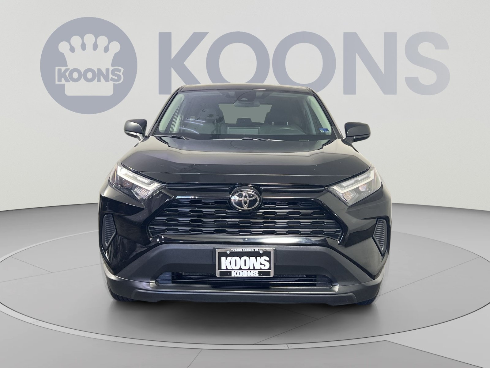 Used 2025 Toyota RAV4 LE AWD/4WD image 11