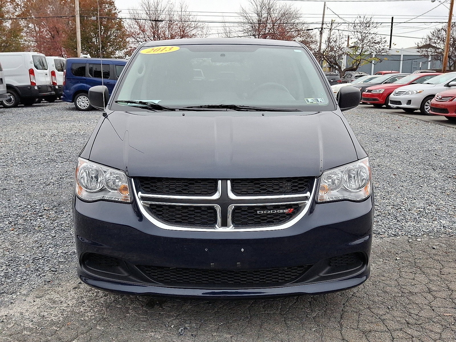 Used 2013 Dodge Grand Caravan SE image 2