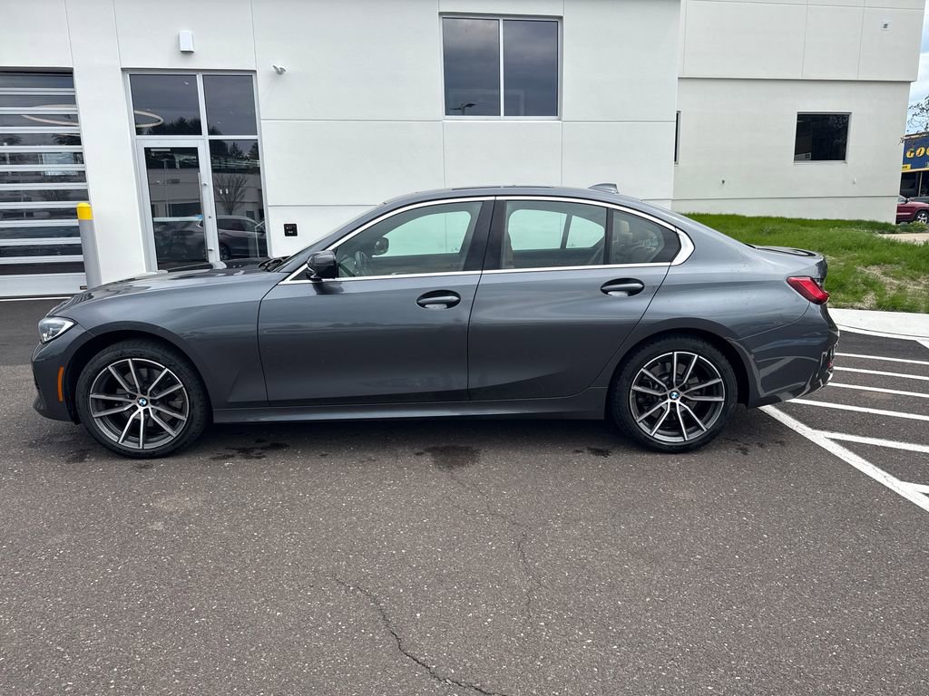 Used 2021 BMW 330i xDrive Sedan w/ Premium Package image 2