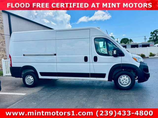 Used 2023 RAM ProMaster 2500 FWD image 3
