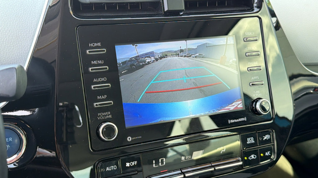 Used 2022 Toyota Prius XLE w/ Advanced Technology Package FWD image 16