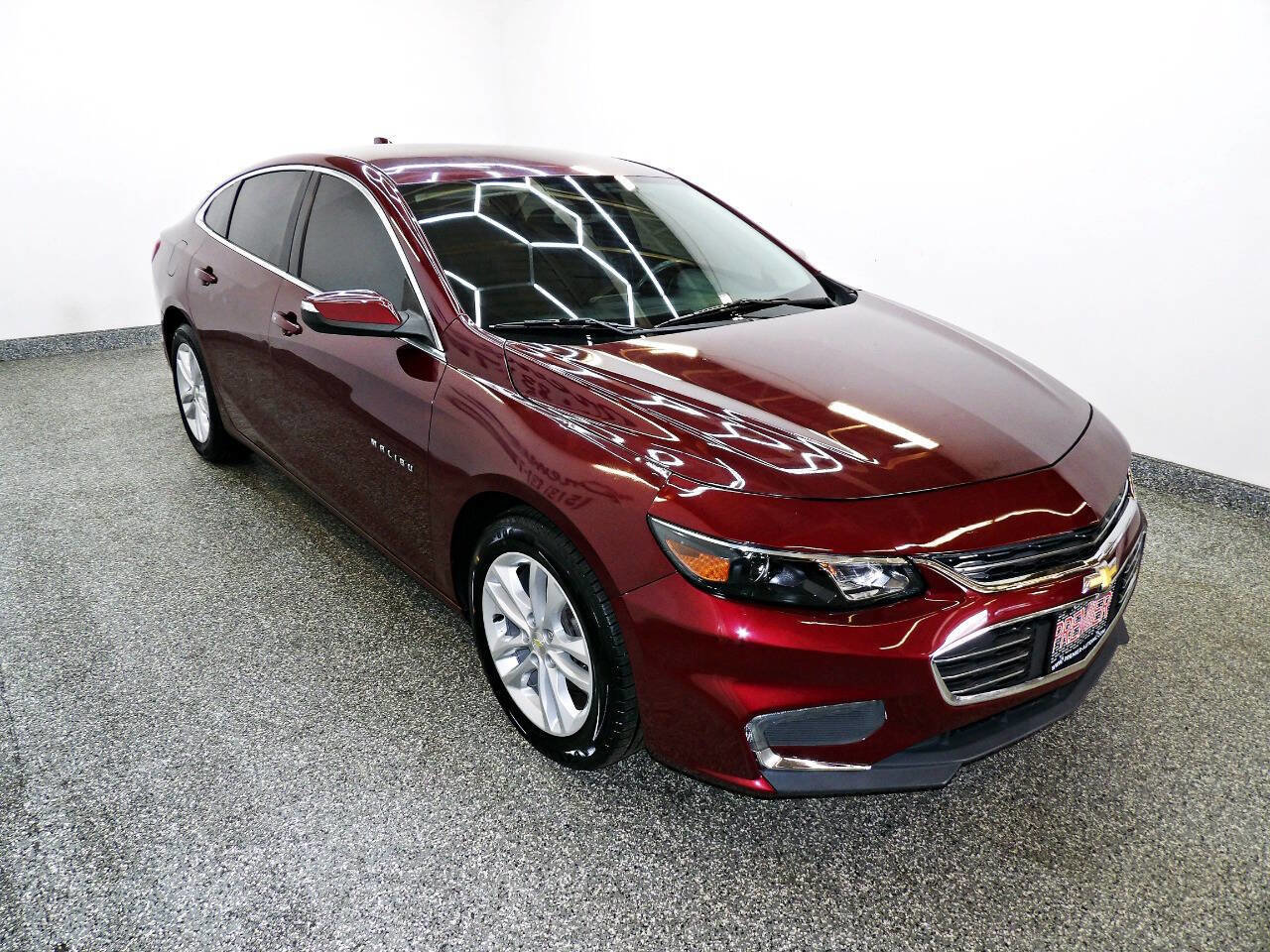 Used 2016 Chevrolet Malibu LT image 3