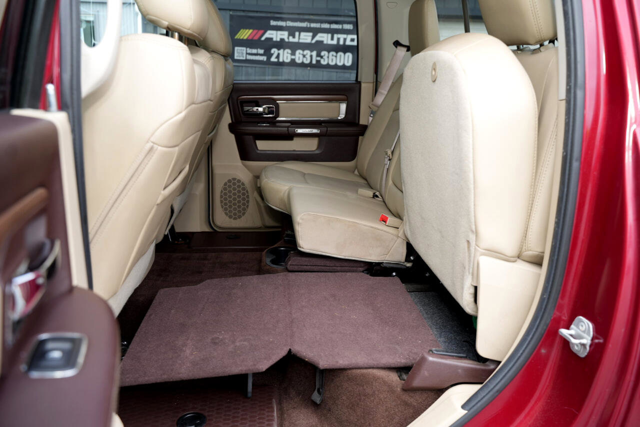 Used 2014 RAM 1500 Laramie w/ Convenience Group image 15