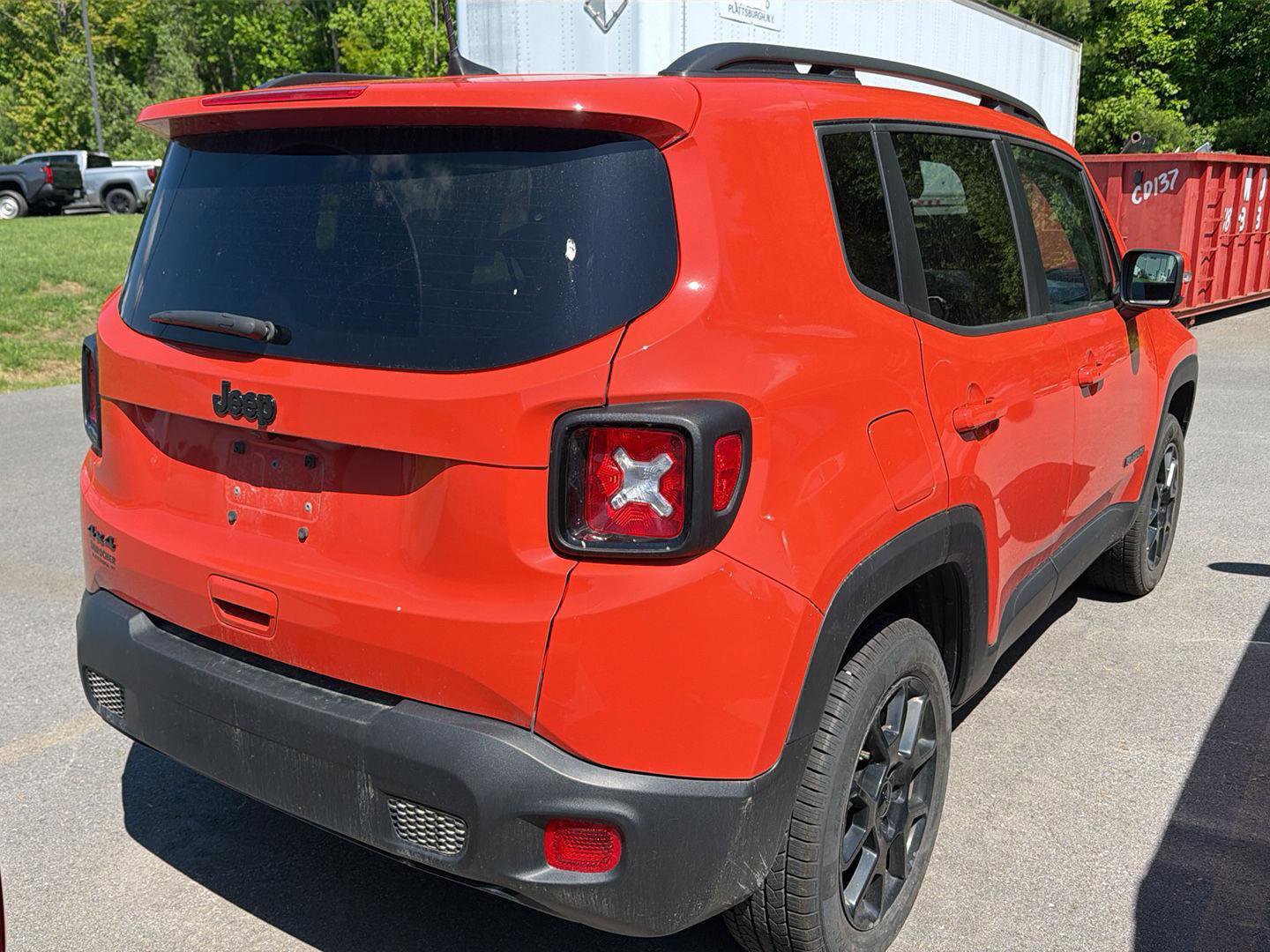 Used 2020 Jeep Renegade Altitude AWD/4WD image 7