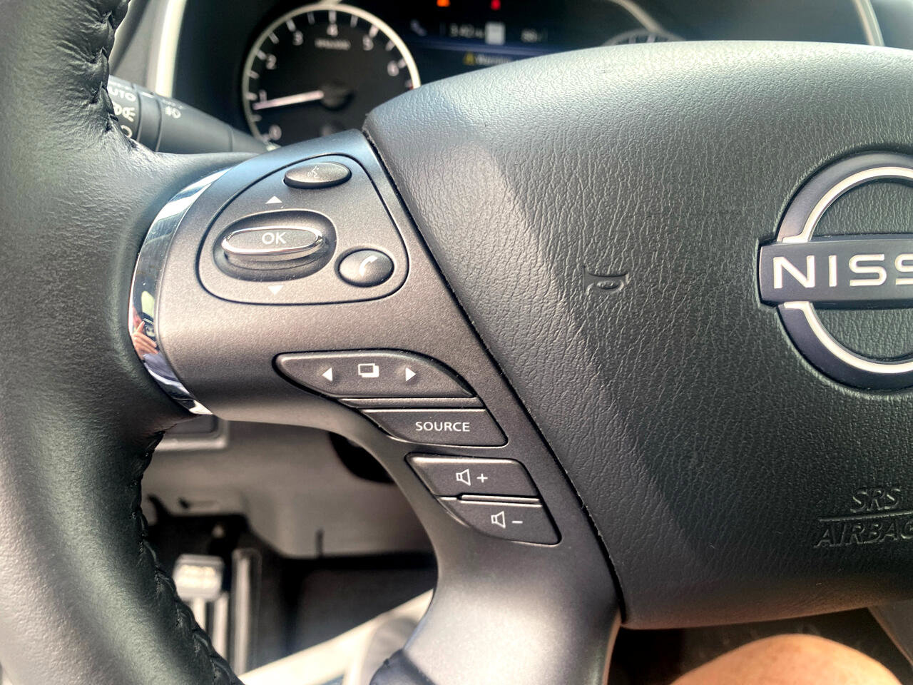 Used 2024 Nissan Murano Platinum w/ Cargo Package image 18