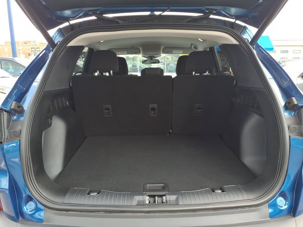 Used 2023 Ford Escape Active AWD/4WD image 8