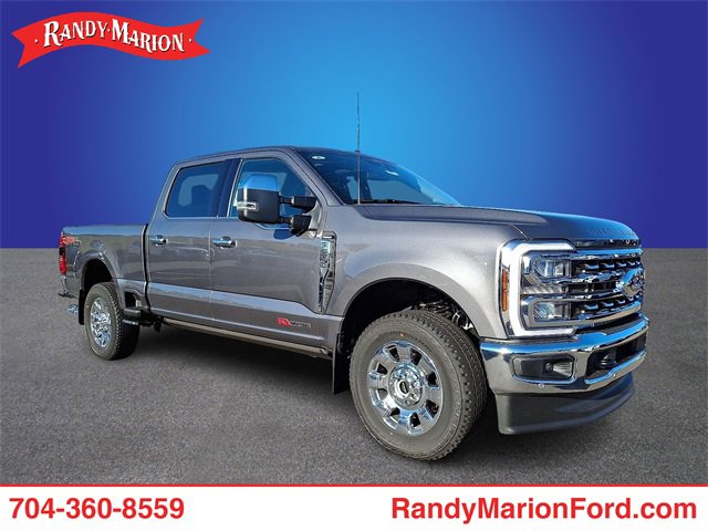 New 2025 Ford F250 Lariat w/ Lariat Ultimate Package