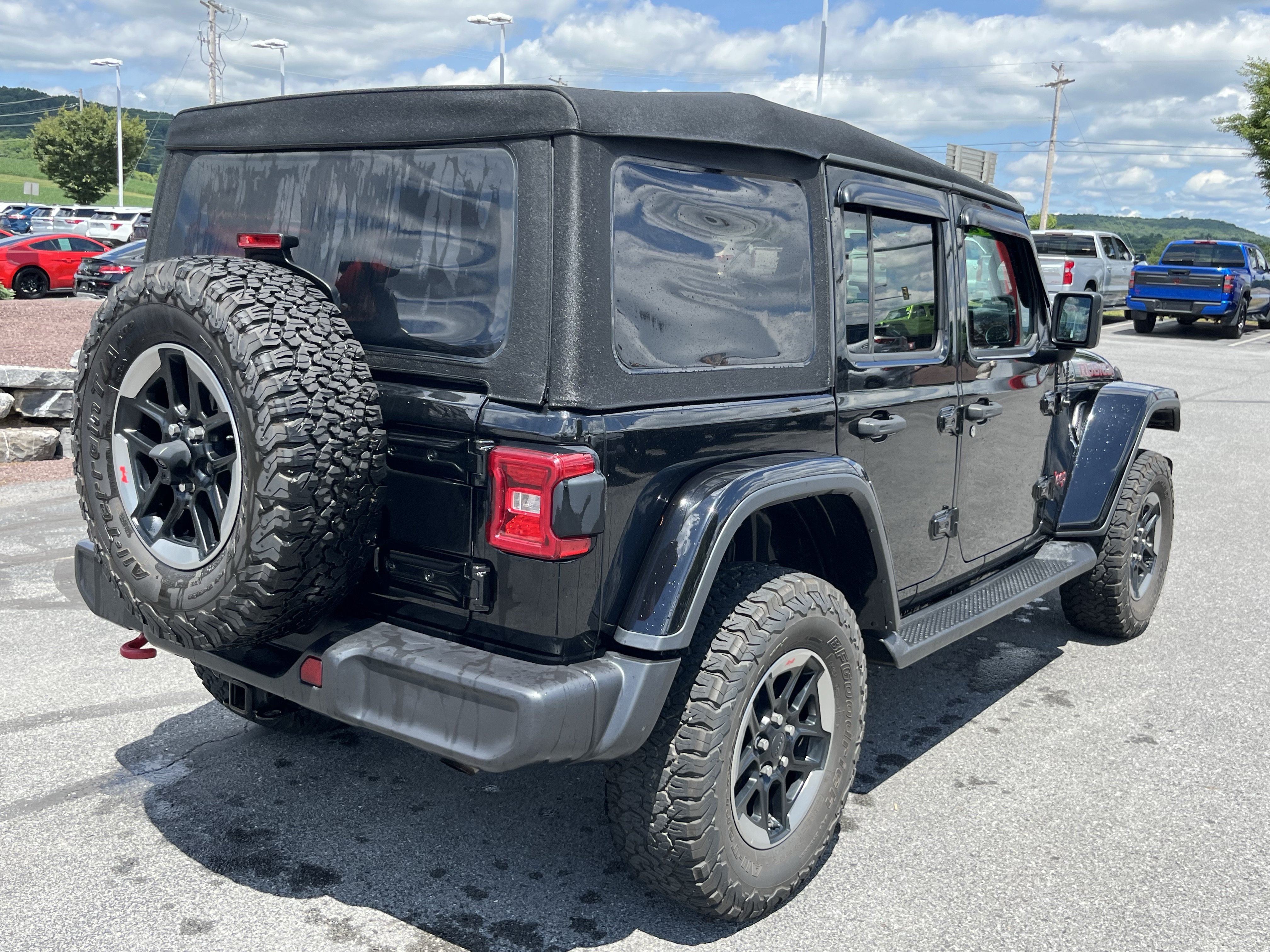Used 2018 Jeep Wrangler Unlimited Rubicon AWD/4WD image 5