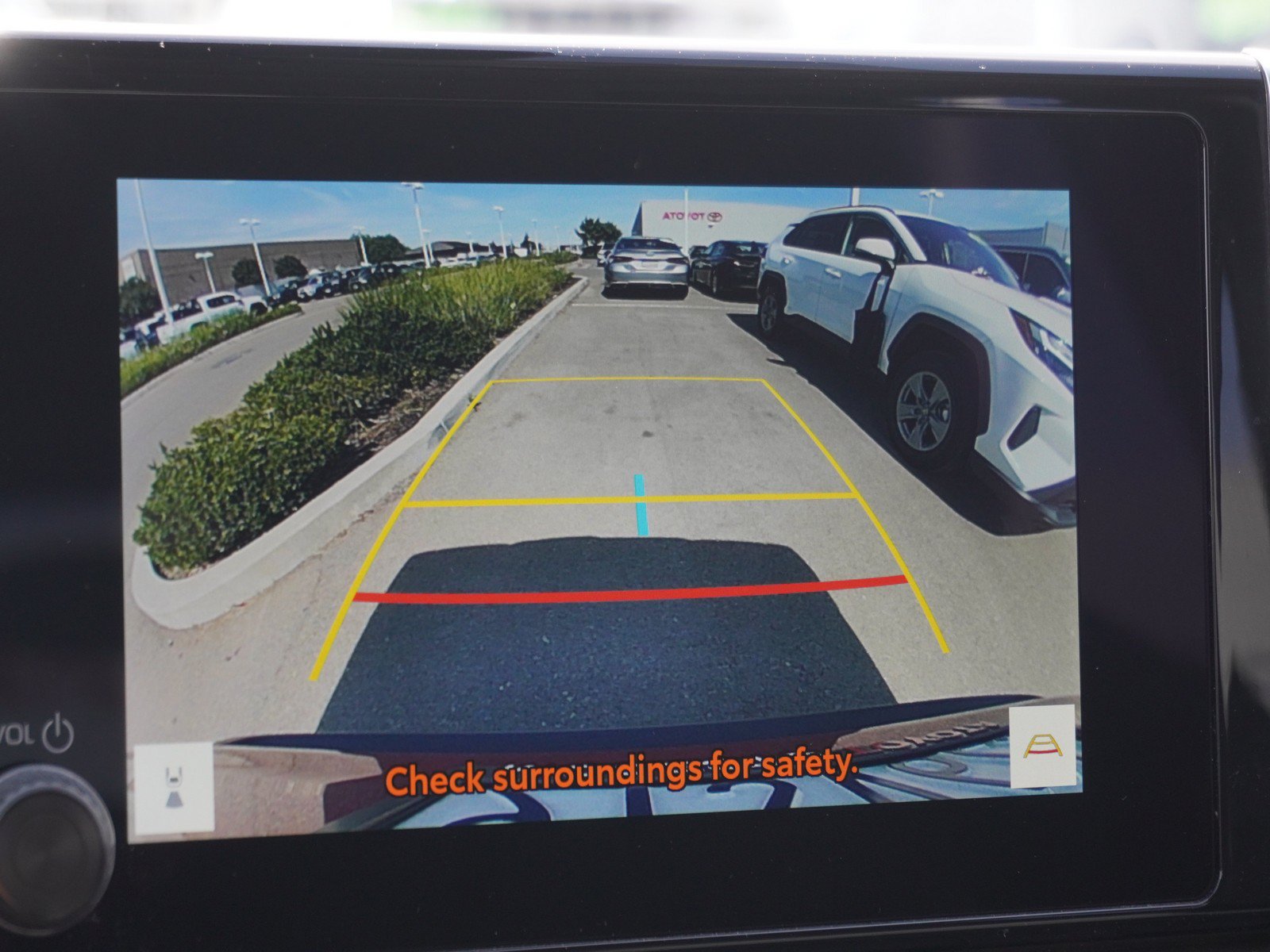 Used 2025 Toyota RAV4 XLE w/ Convenience Package AWD/4WD image 26