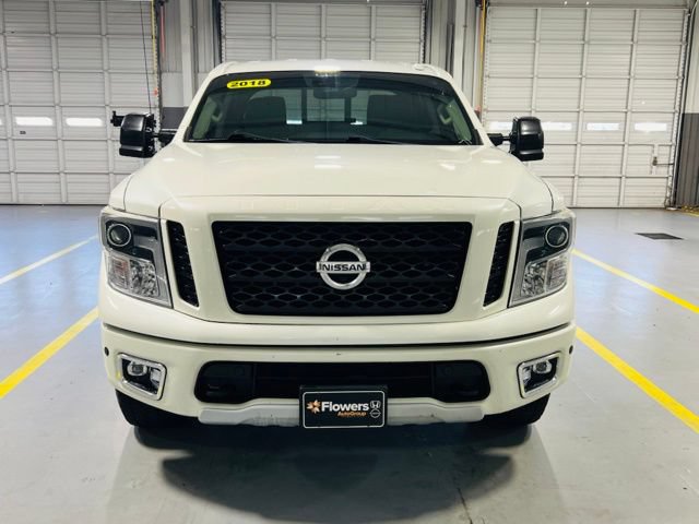 Used 2018 Nissan Titan PRO-4X w/ Pro-4x Convenience Package AWD/4WD image 12