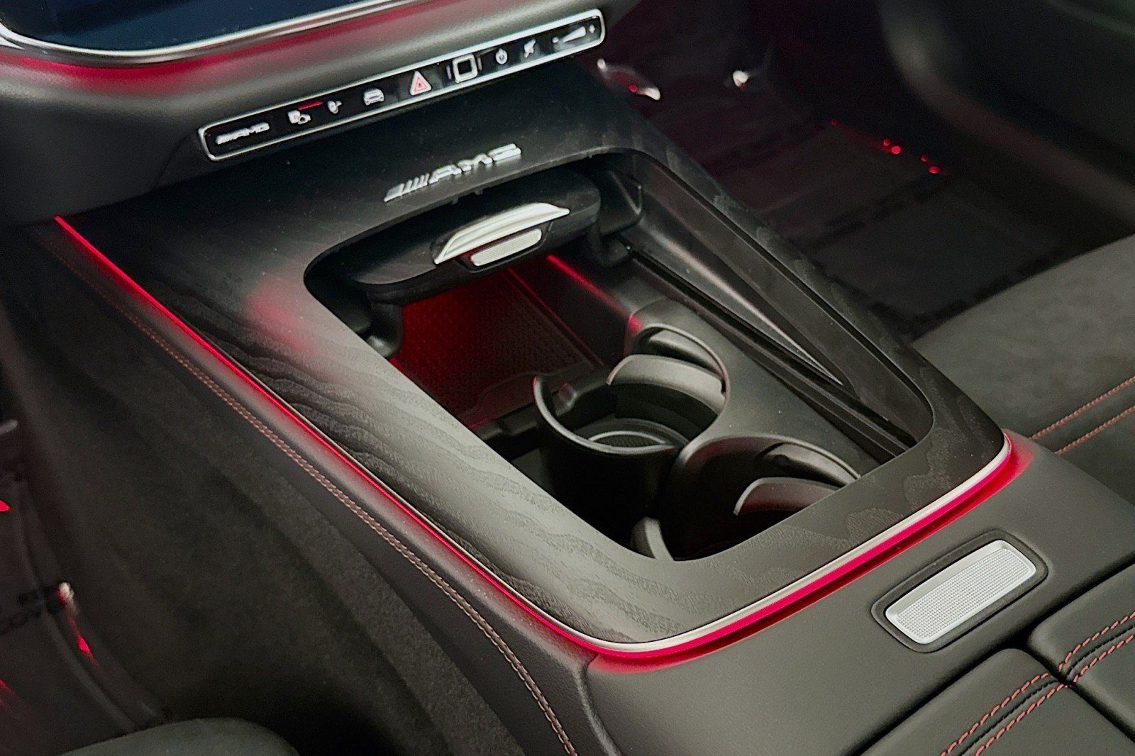 New 2026 Mercedes-Benz E 53 AMG e 4MATIC Sedan image 5