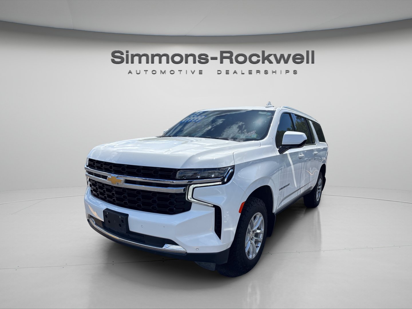 Used 2023 Chevrolet Suburban LS w/ Max Trailering Package AWD/4WD image 2