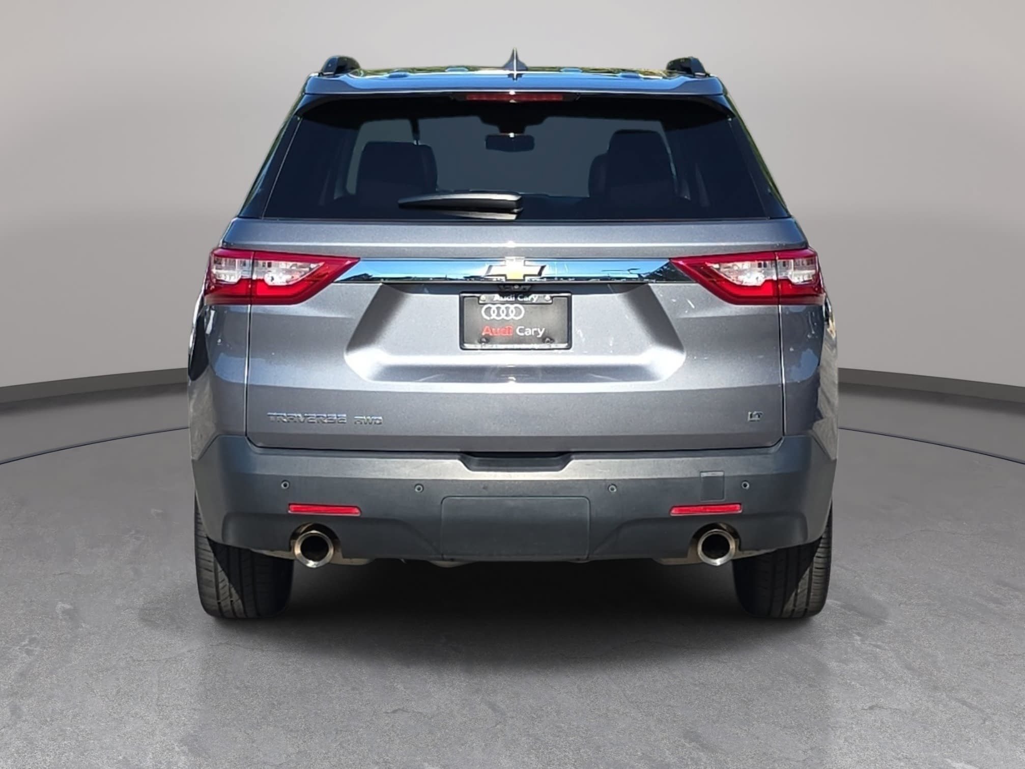 Used 2019 Chevrolet Traverse LT w/ LT Premium Package AWD/4WD image 6