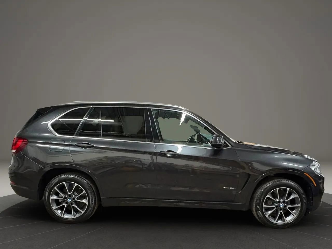 Used 2017 BMW X5 xDrive35i AWD/4WD image 6
