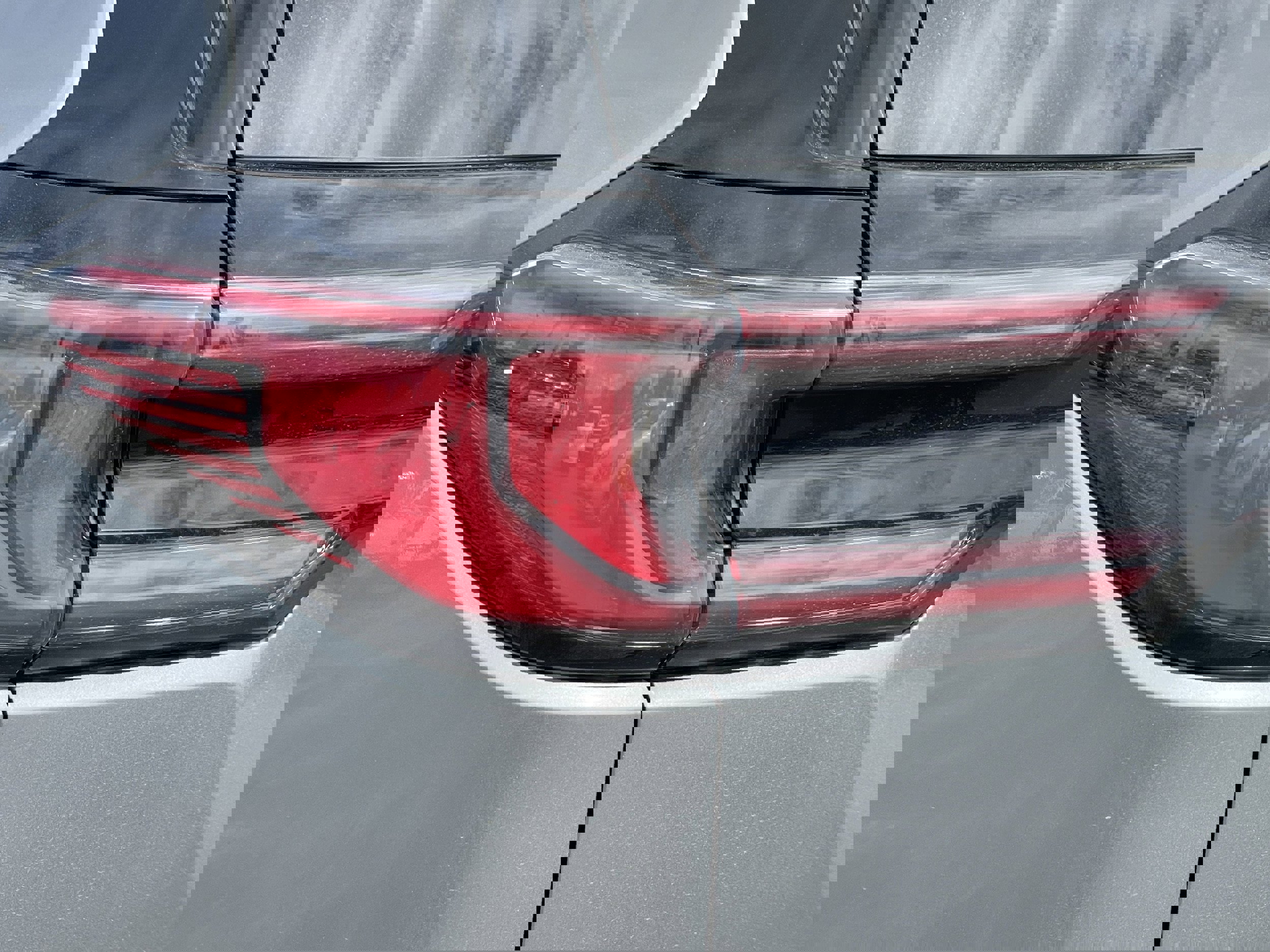 Certified 2025 GMC Acadia Denali w/ Super Cruise Package image 9