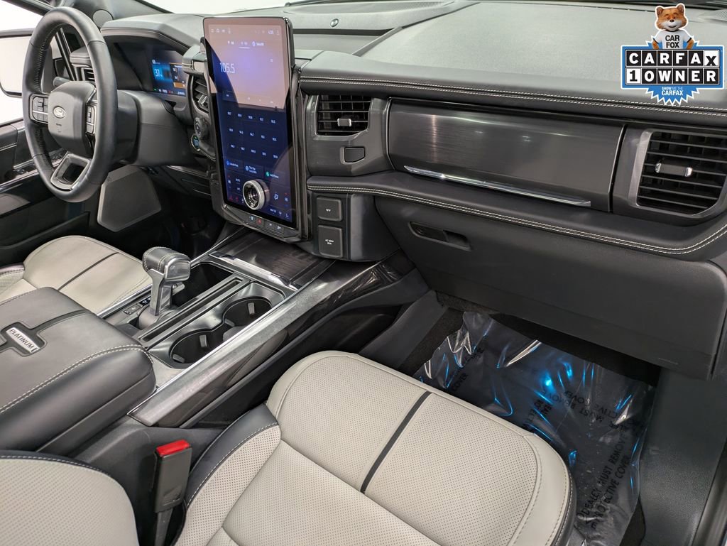 Used 2025 Ford F150 Lightning Platinum image 31