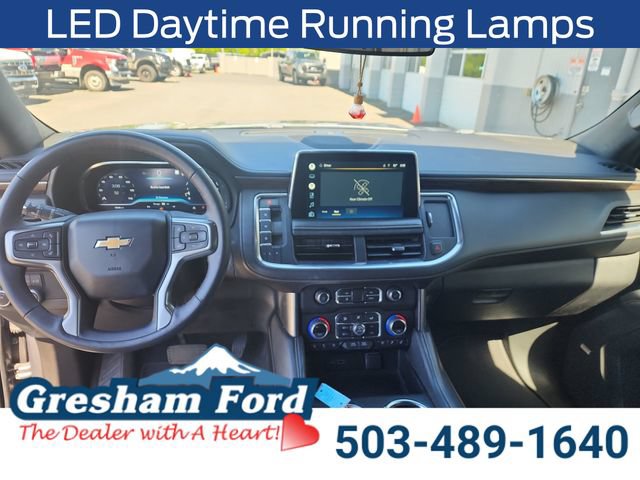 Used 2022 Chevrolet Suburban Premier RWD image 15