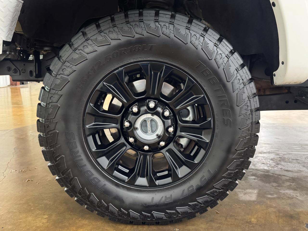 Used 2022 Ford F250 Platinum w/ Tremor Off-Road Package AWD/4WD image 69